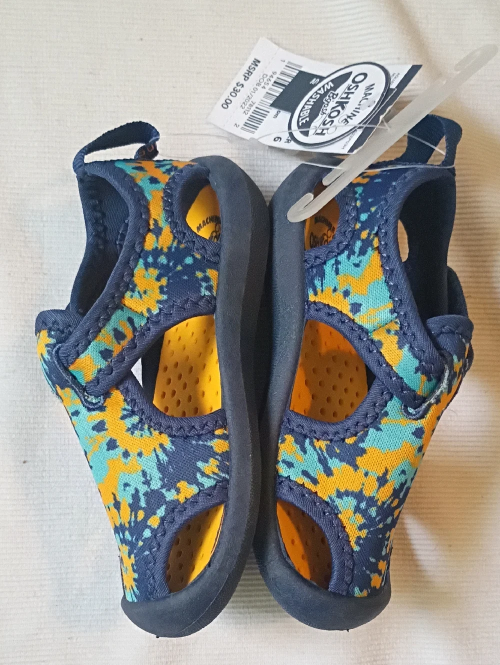 NWT Oshkosh Baby Tie Dye Water Shoes